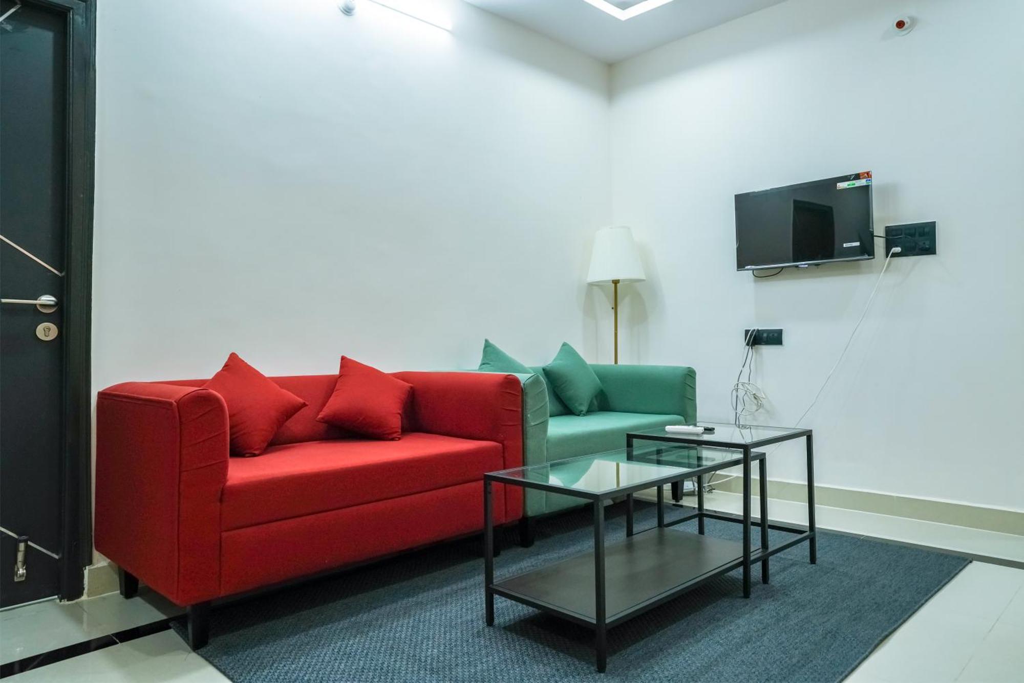 N Cube Serviced Apartments Хайдарабад Экстерьер фото